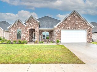 3463 E Greystone Dr, Springdale, AR 72764