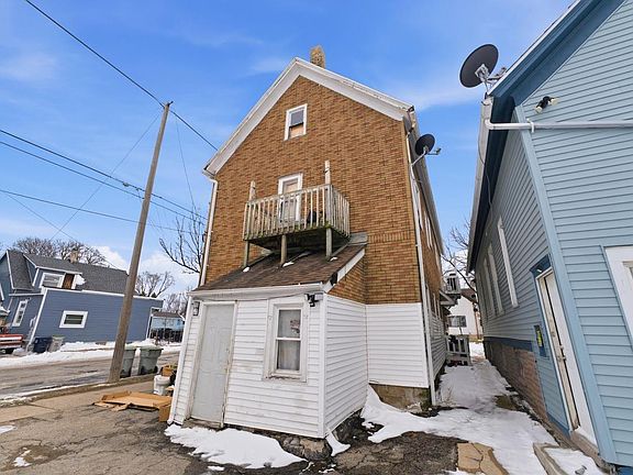 4th image of 1541 South Union STREET