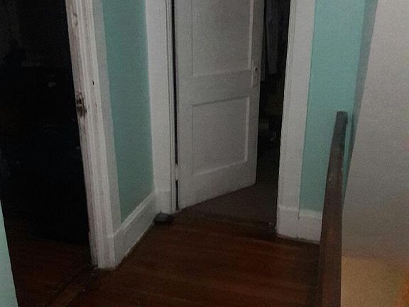 5th image of 337 Lafayette Ave