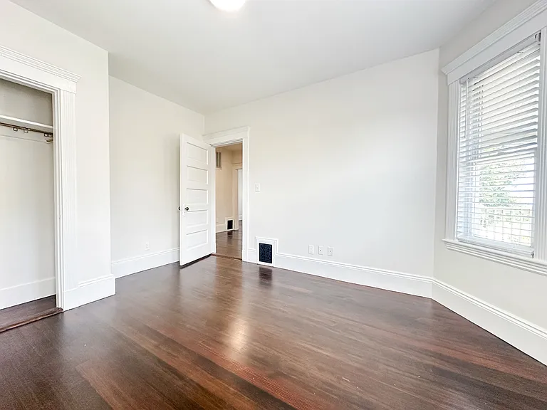 156 Homes Ave #3 — Photo 9