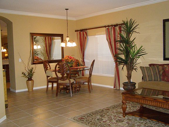 great room/dining room
