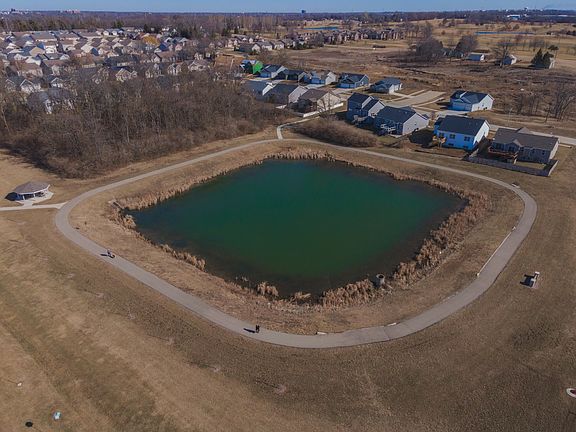 3rd image of 2705 Handel Dr