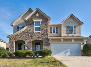 110 Green Willows Dr, Clayton, NC 27527