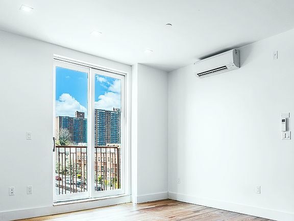 3rd image of 2178 Bergen Ave #3B