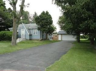 5071 Lockport Junction Rd, Lockport, NY 14094