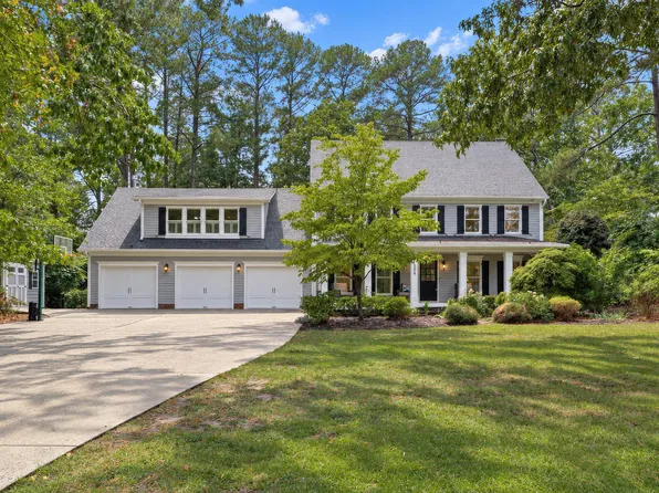 6504 Prestwick Pl, Fuquay Varina, NC 27526