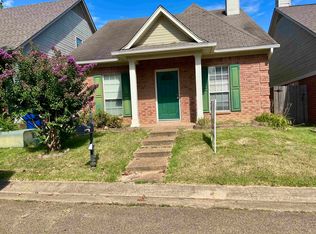 596 Ashley Glen Cir W, Cordova, TN 38018