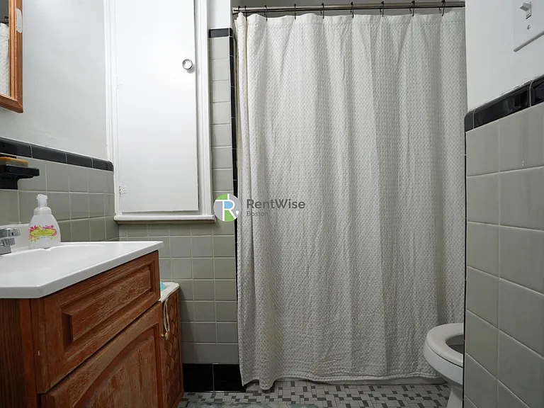 71 Brighton Ave #1 — Photo 9
