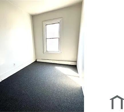 121 W Marshall St — Photo 13