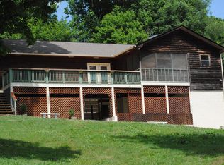 398 Clear Branch Rd, Rocky Top, TN 37769