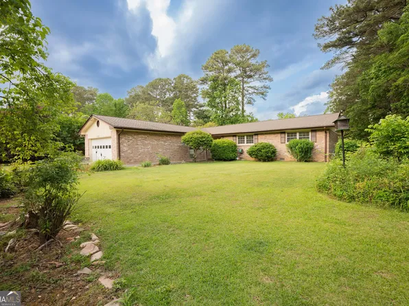 2006 Highriggs Ln, Snellville, GA 30078