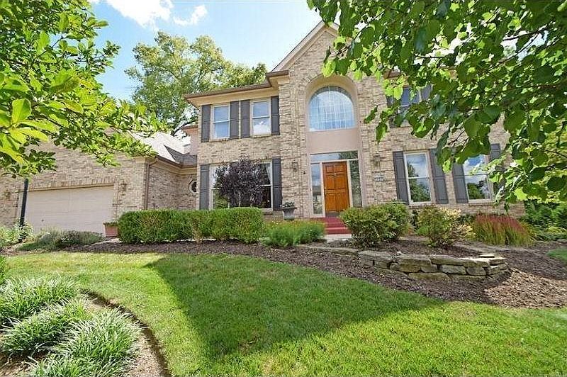 1st image of 5052 Village Dr