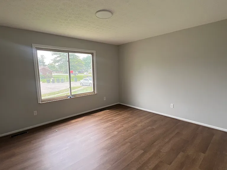 5786 Applebrook Ct #5784 — Photo 4