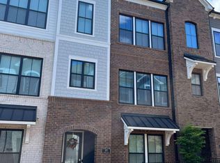 535 Ashbury Dr #110, Roswell, GA
