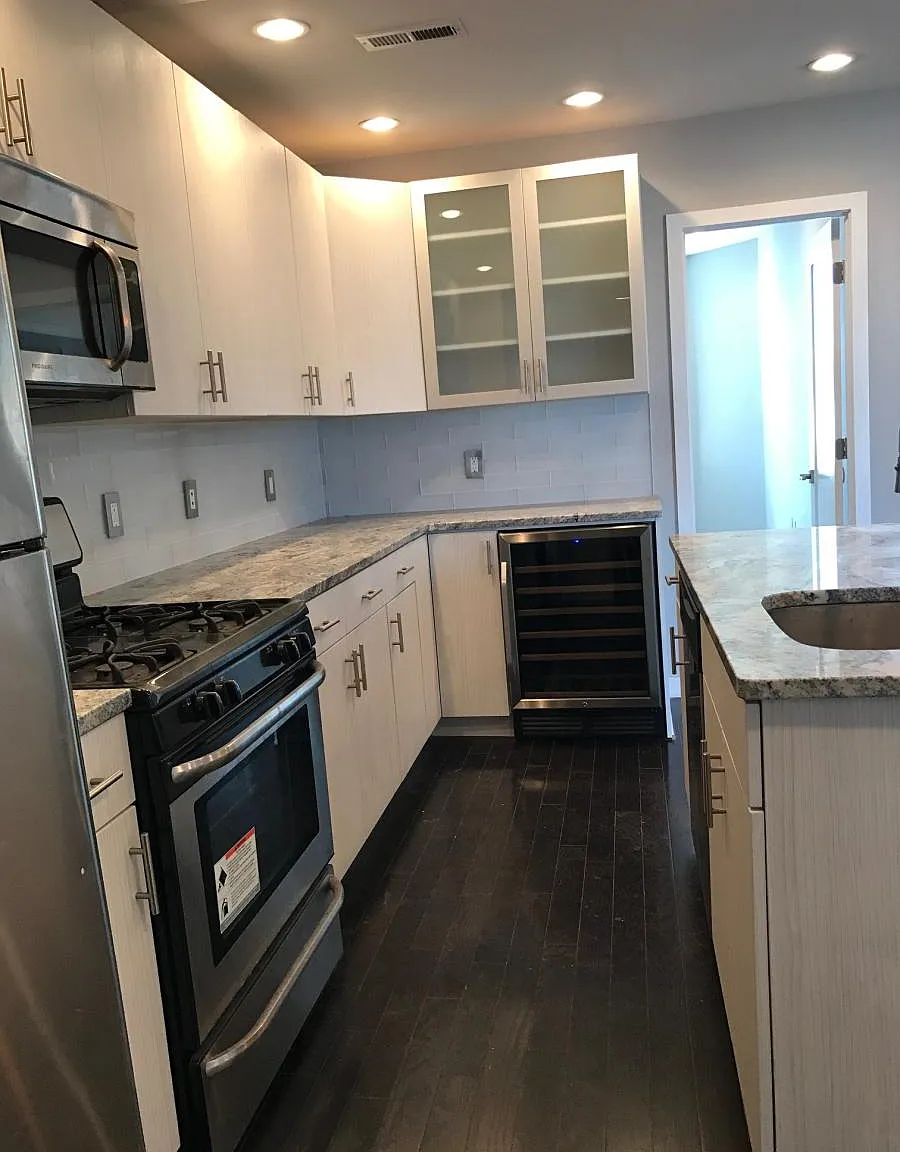 2 bed, 900 sqft, $1,495 — Photo 2