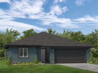 1529 S Sinarle St, Porterville, CA 93257