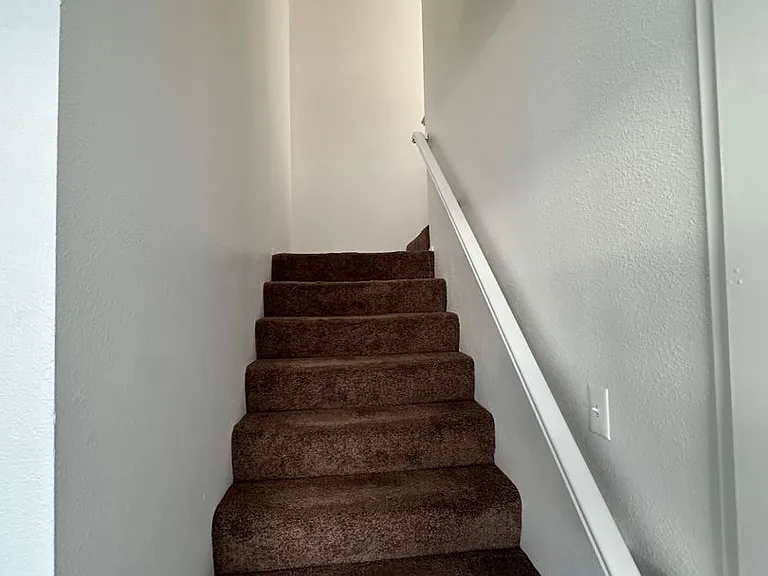 1552 Prospect Ave — Photo 4