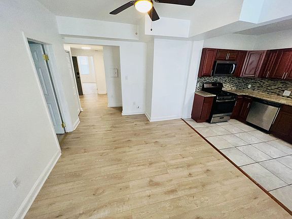 3rd image of 231 S 51st St #12