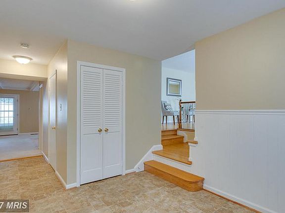 3rd image of 4304 Dahill Pl