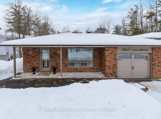 3214 Cove Ave, Innisfil, ON L9S2K7