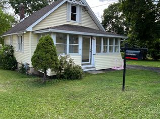 56 Main St, Ravena, NY 12143