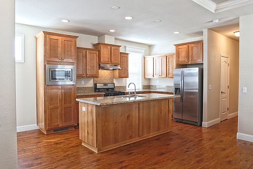 2nd image of 325 Sylvan Ave Spc 40