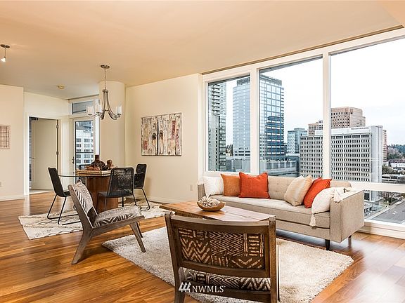 5th image of 500 106th Avenue NE #1403