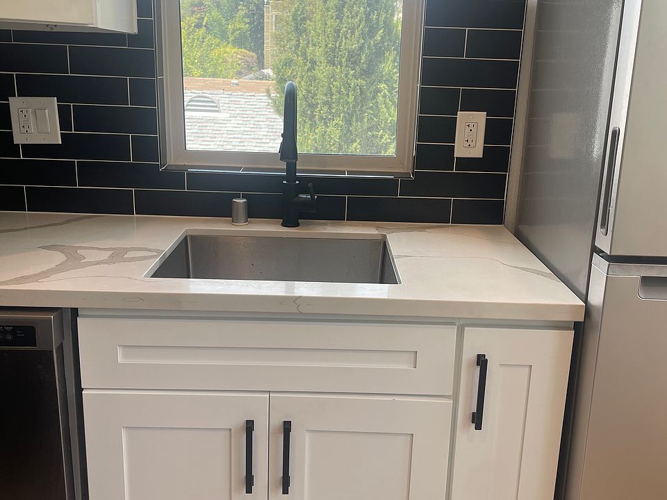 1st image of 154 S Avenue 54 #3C