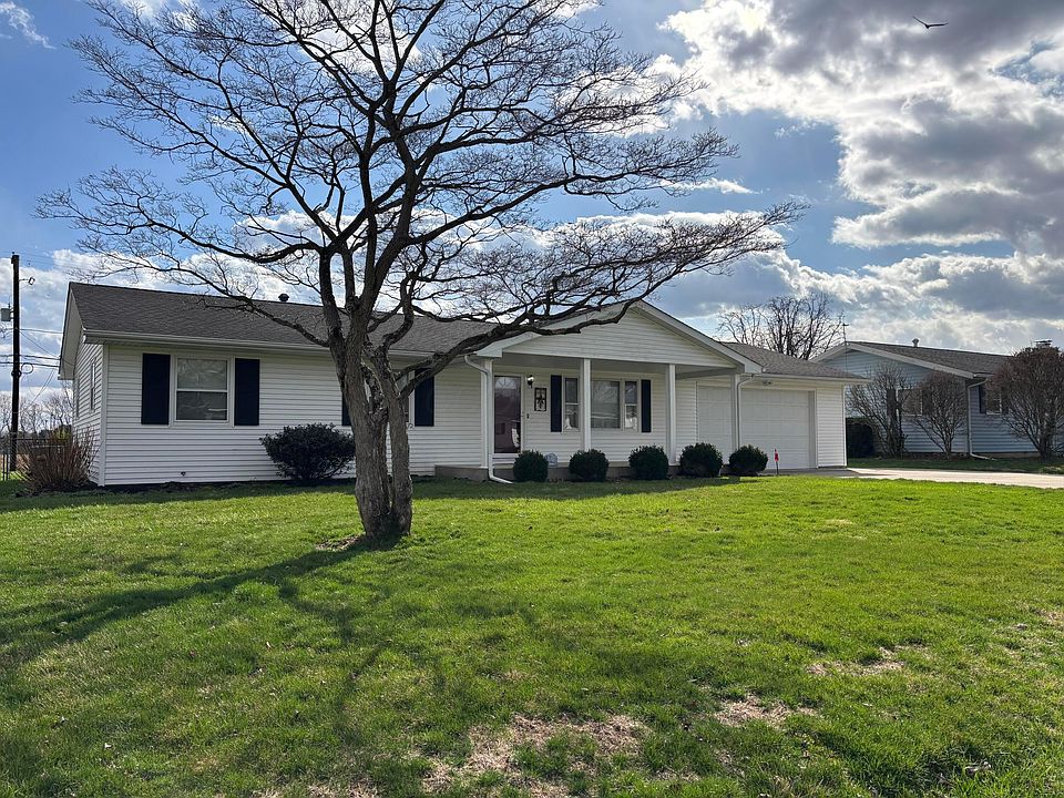 1st image of 87 Brenton Dr