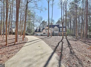 114 Oak Ridge Dr, Sharpsburg, GA 30277