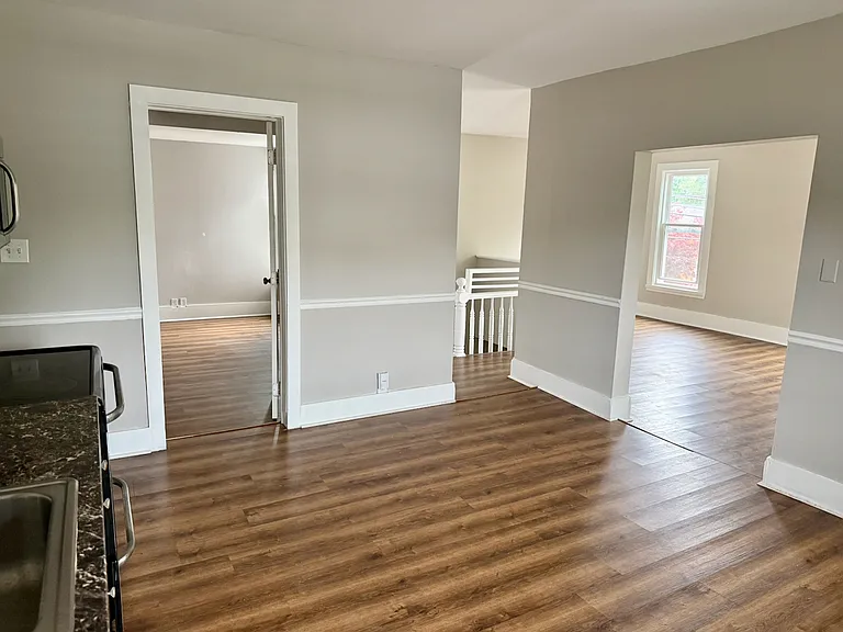 187 Washington St #B — Photo 5
