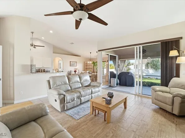 2512 NW 8th Pl, Cape Coral, FL 33993
