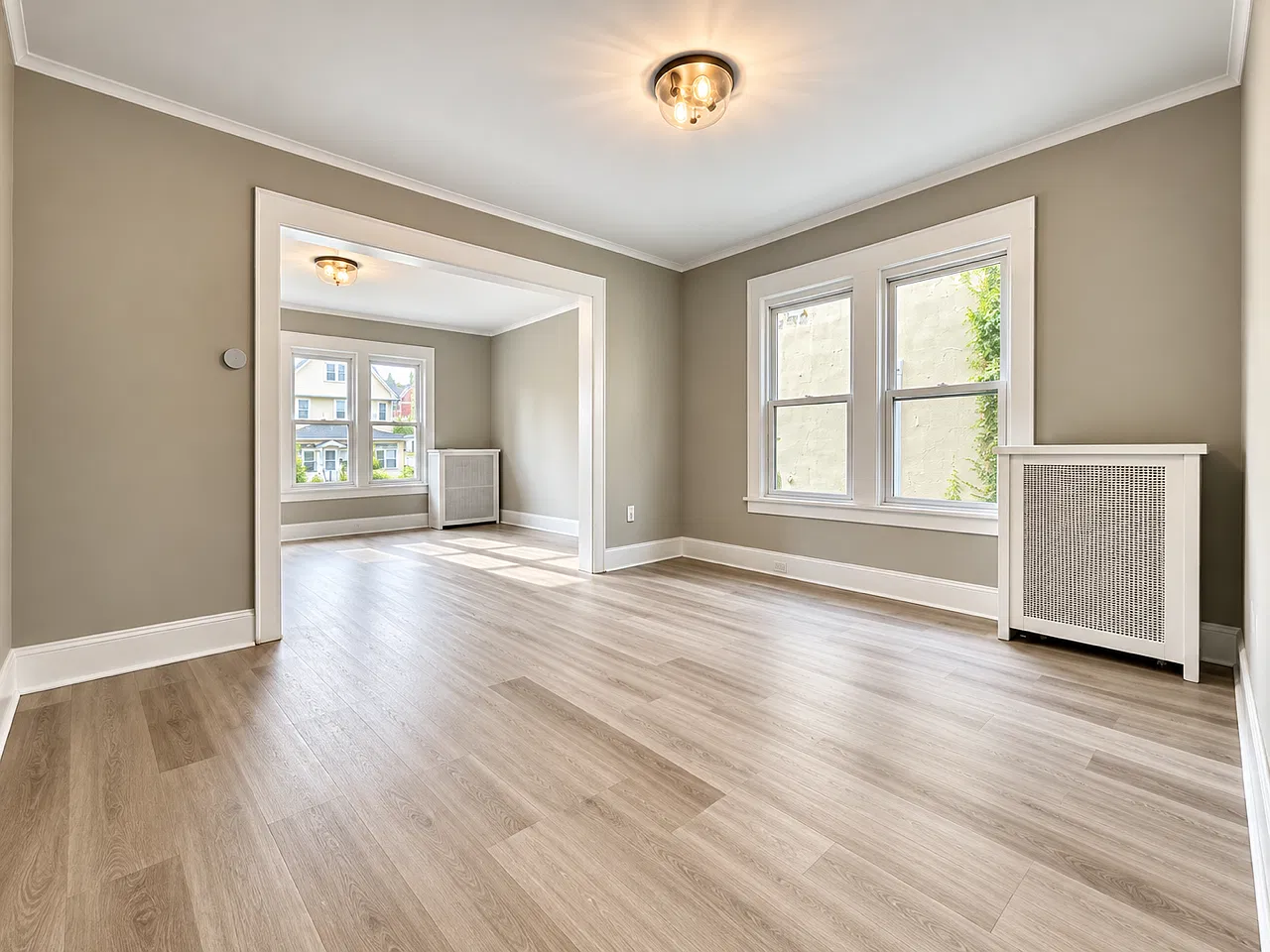 2 bed, 1100 sqft, $1,550 — Photo 3