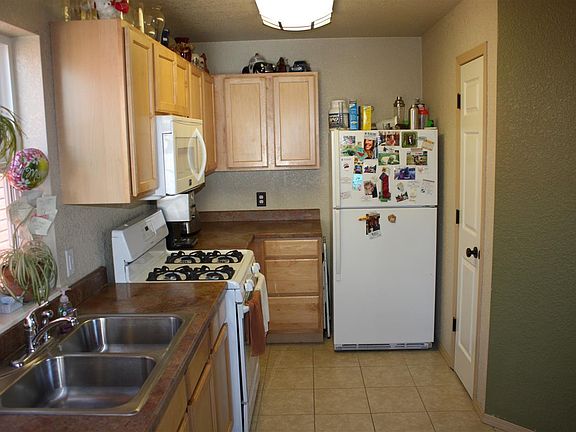 4th image of 4432 Addington Dr