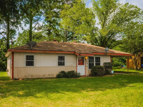 420 E Oakland St, Monticello, AR 71655