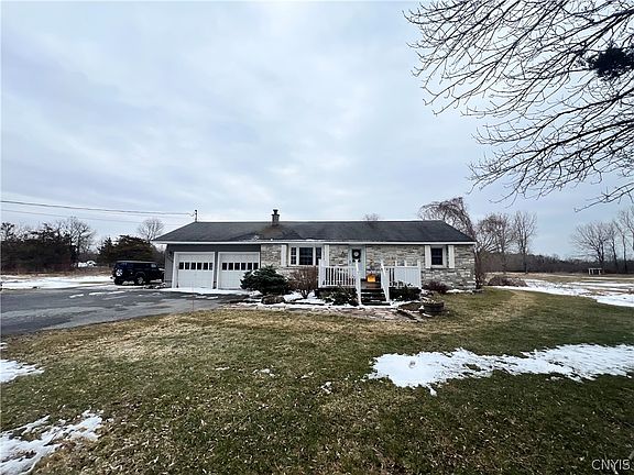 2nd image of 13422 Sulphur Springs Rd