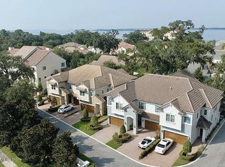 1404 Sunset View Ln, Jacksonville, FL 32207