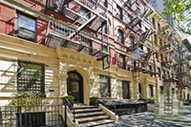 331 East 92nd Street in Yorkville