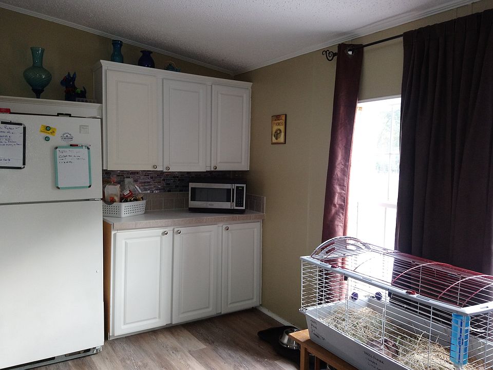 KITCHEN NEW FLOORING