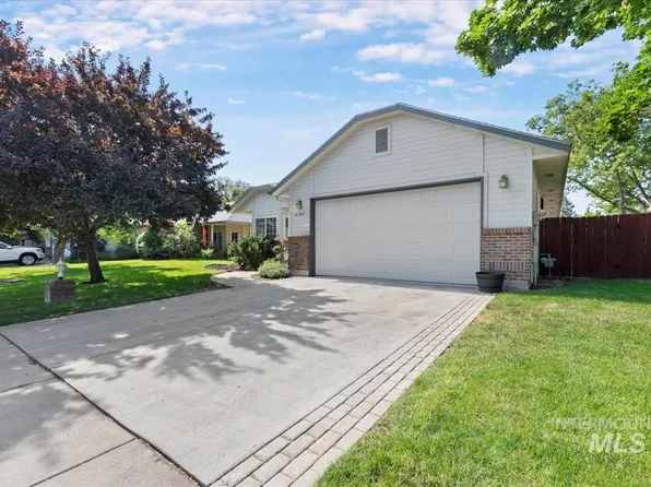4147 W Pinoak Ct, Boise, ID 83705