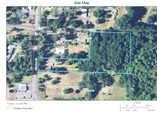 88239 Ellmaker Rd, Veneta, OR 97487