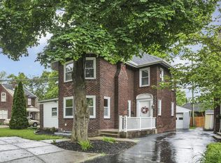 1935 Greenway Ave S, Columbus, OH 43219