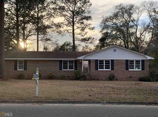 1202 Edgewood Dr, Dublin, GA 31021