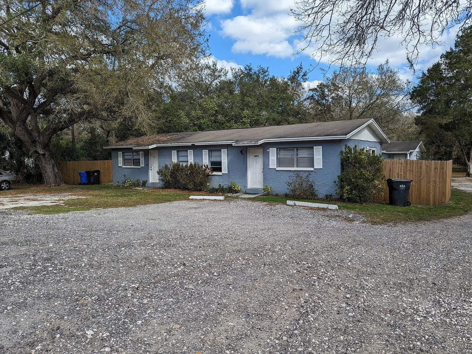 2 bed, 550 sqft, $1,250 — Photo 1