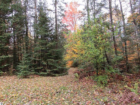 2nd image of 0 W Lake Circle Dr Lot 211