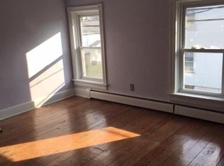 117 Park St, Nazareth, PA 18064