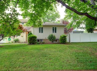 305 Broadway, Massapequa Park, NY 11762