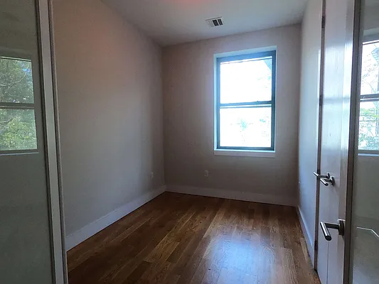 Rented by Lofts and Flats LLC | media 51