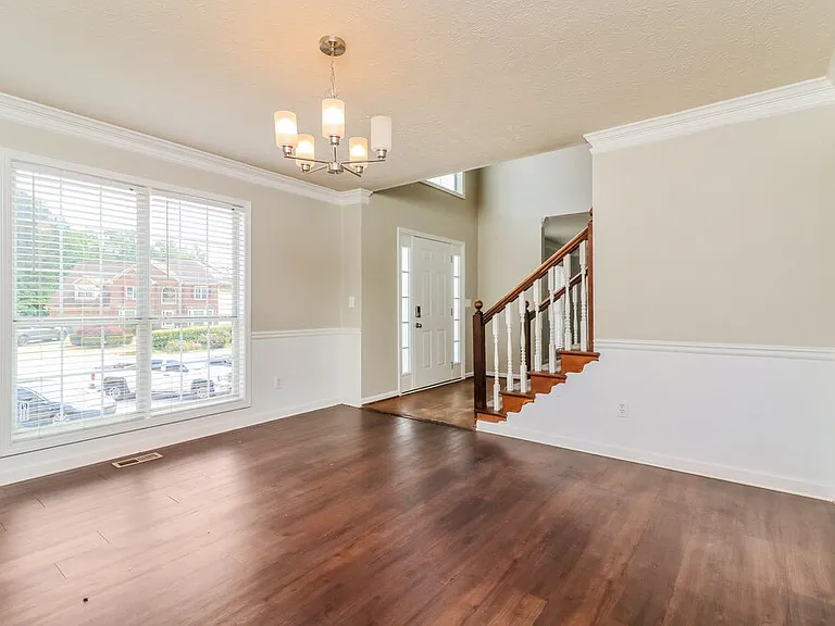 2446 Letha Ln SW — Photo 9
