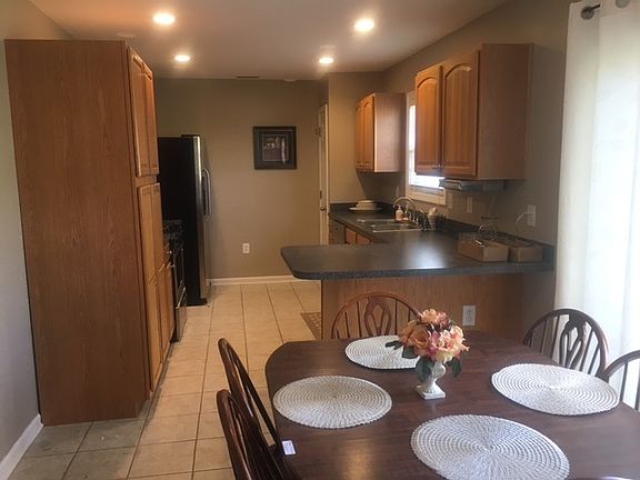 Kitchen/Dining